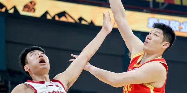 开云官网-山西男篮92-90广厦 大比分1-0领先 巴里-布朗35分